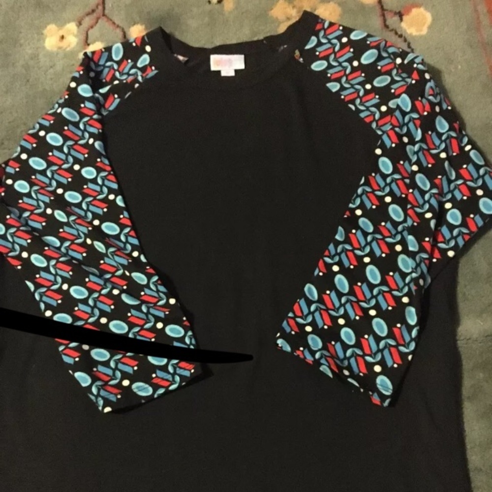 Lularoe Randy Black Unicorn 🦄 Retro Tulips 🌷 Med